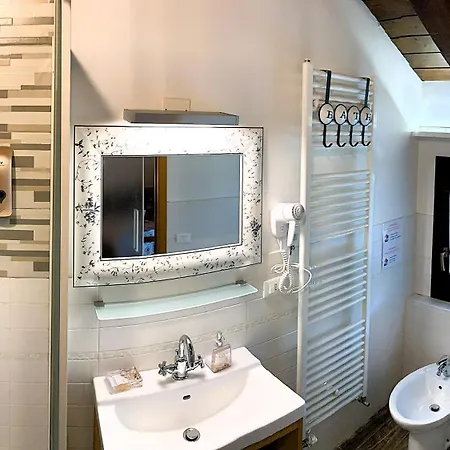 Villa Ai Tigli Venice Airport Rooms On Line Check In & Access Code